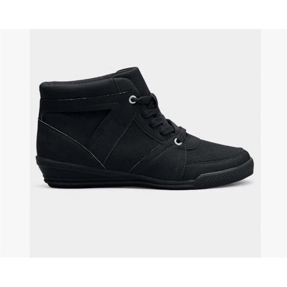 comfortview Shoes - Comfortview Midnight Black High-Top Sneakers